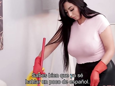 Kari latina creampied